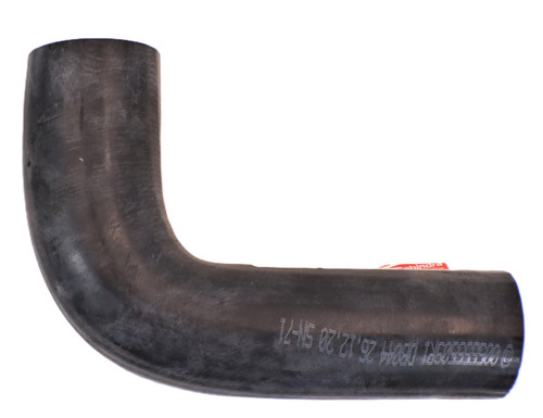 Mahindra upper radiator hose 005555509R1 shown as a molded black rubber coolant hose with two different‑angle bends that routes from the engine outlet/thermostat housing up to the radiator inlet on Mahindra 05, 25 and C Series tractors.