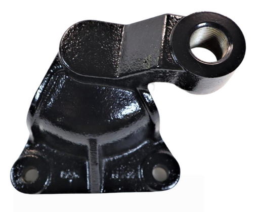 Mahindra left‑hand steering knuckle arm 19632147AG0 used on 2216 Gear/HST and Max 22, Max 24, Max 25 and Max 25 XL HST tractors in the front axle/steering assembly.
​
