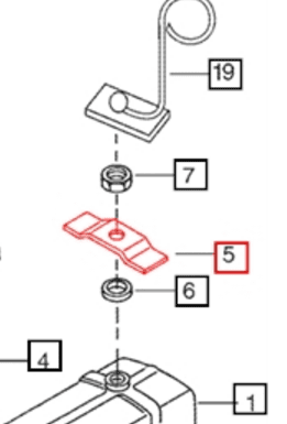 Mahindra valve housing cover stiffener 001121233R1 for 4‑cylinder engines on 3505 C27 C35 E350 475 485 575 3325 3525 3825 4025 4525 4505 C4005 5005 3535 4035 4535 5035 tractor valve housing covers.