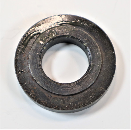 FRONT WHEEL OUTER BEARING RETAINER WASHER FOR MAHINDRA TRACTOR (000700572R1)