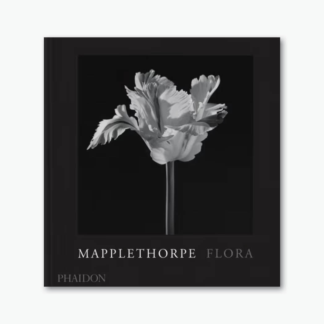 Mapplethorpe Flora: the Complete Flowers