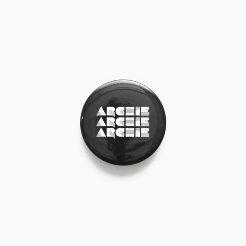 Archie Archie Archie 1976 Black & White badge