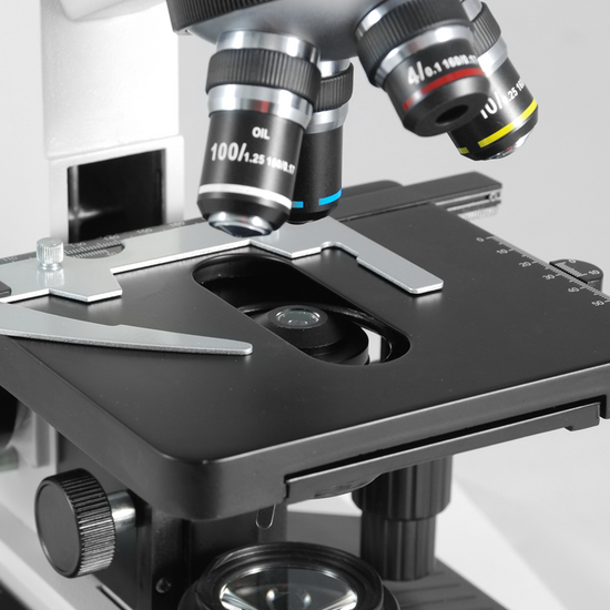 40X-1600X Biological Compound Laboratory Microscope, Trinocular, Halogen Light + Digital Camera Adapter