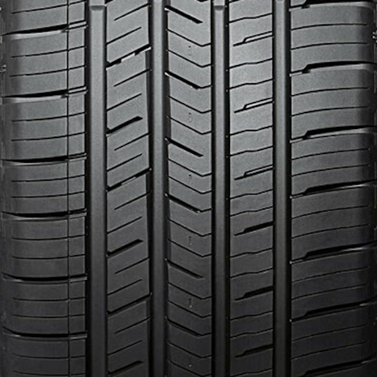 24540R20 Nexen N5000 Platinum All Season Touring 2454020 Tire -  www.allboxedup.com