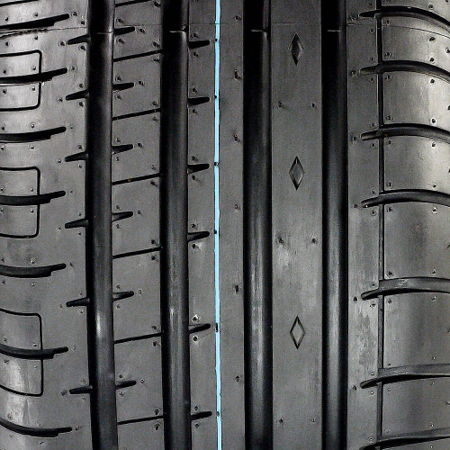 Accelera PHI-R 225/50ZR18 Accelera PHI-R Performance 225/50/18 Tire 1200036562