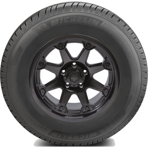 Michelin Defender LTX M/S 265/60R18 Michelin Defender LTX M/S All Season 265/60/18 Tire MIC71433
