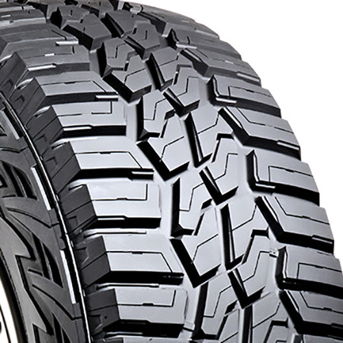 Hankook Dynapro XT 35x12.50R17LT Hankook Dynapro XT All Terrain All Season 35/12.5/17 Tire 2021505