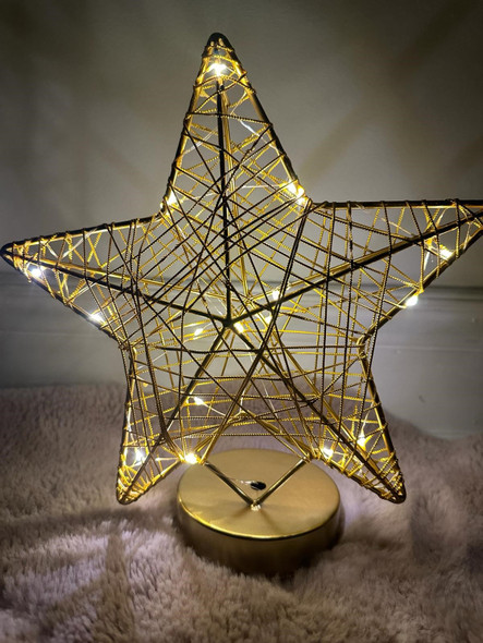 Serene Glow: Create a serene atmosphere with our battery-operated star, the ideal addition to your Ramadan decorations