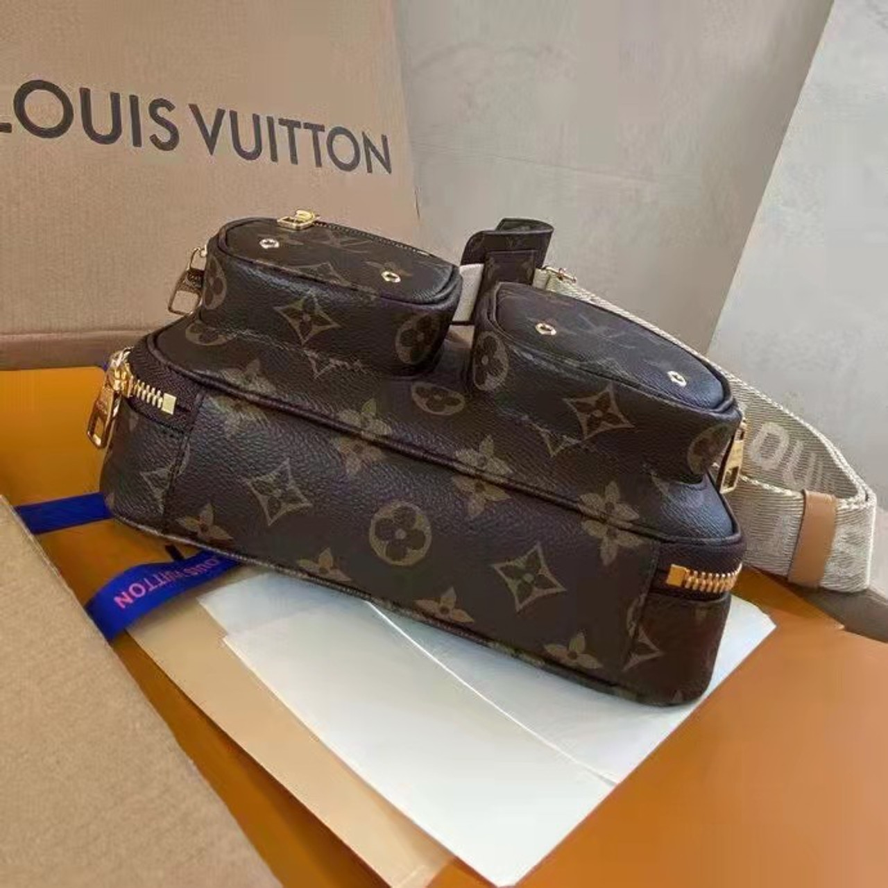 3D Model Collection Louis Vuitton Utility Crossbody Bag VR / AR