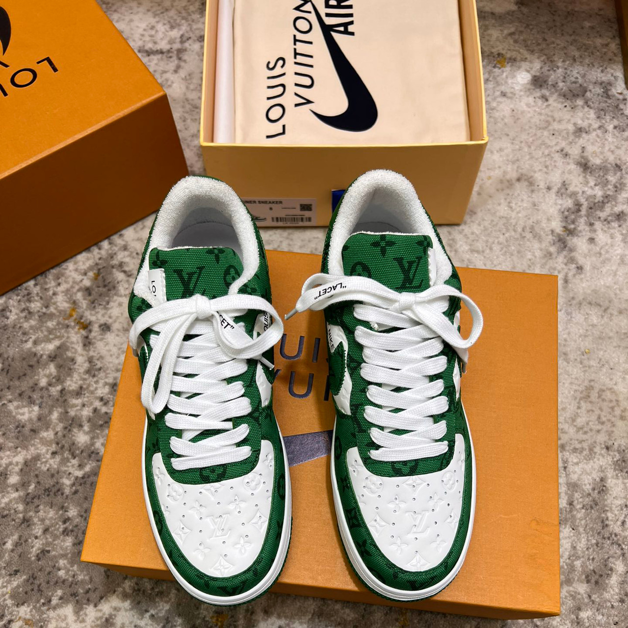 Original Louis Vuitton X Air Jordan 4 Green Sneakers in Surulere - Shoes,  Kunleski Luxuries