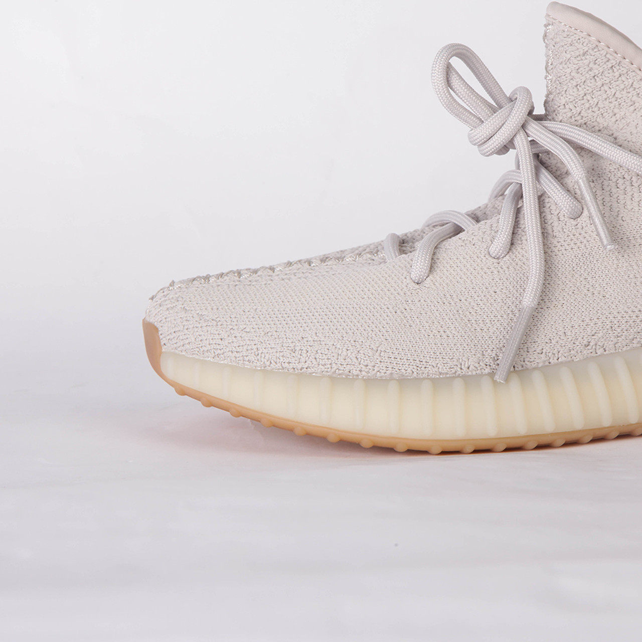 Sneaker Hall Of Fame: Adidas Yeezy Boost 350 V2