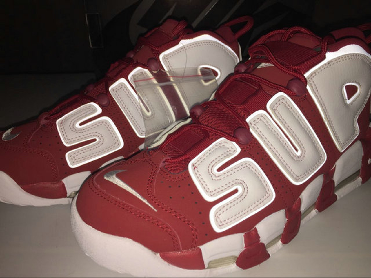 REAL VS REPLICA - Nike Air More Uptempo Supreme Suptempo Red