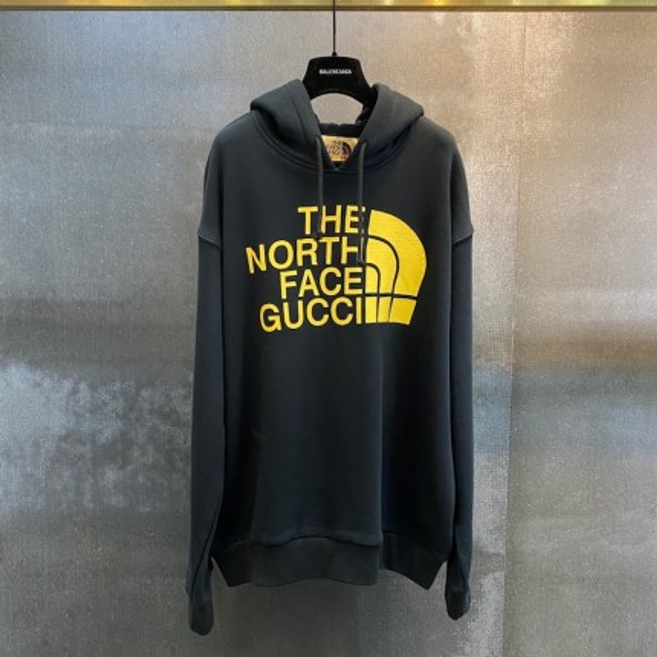 Authentic North Face x Gucci Hoodie Medium (170/92Y)