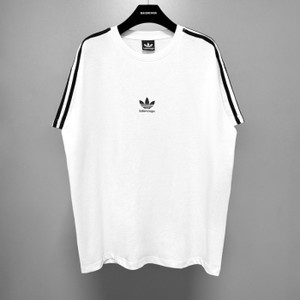 High Quality Replica UA Balenciaga - Adidas T-shirt Oversized ( Pick Color) High Quality Replica UA Balenciaga - Adidas T-shirt Oversized ( Pick Color)