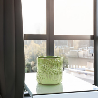 CYC2307GL - Large Green Fern Cylinder Vase - 6.4" D x 6.5" H
