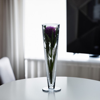 VTV0416 - Pilsner Glass Trumpet Vase - 16"