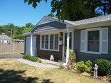 Front Porch Design with a Cobblestone Touch