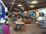 Spiffy New Retail Space Design for Sperry Outlet