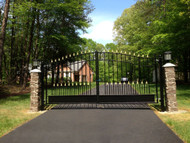 Gorgeous Entrance Columns for a DIY Driveway Makeover