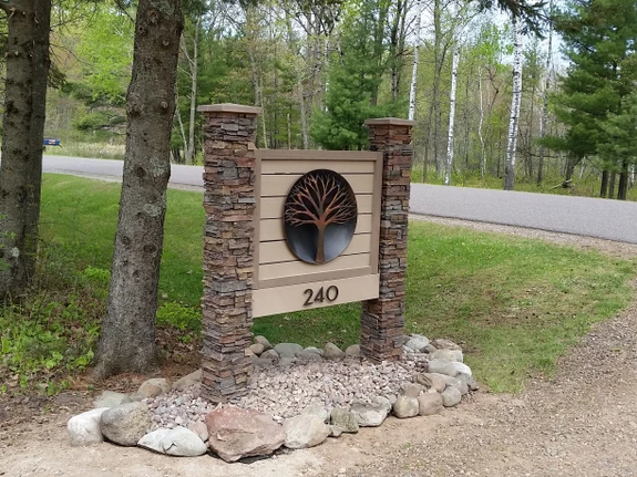 Colorado Dry Stack Stone Column Solid Cap in Earth-thumb
