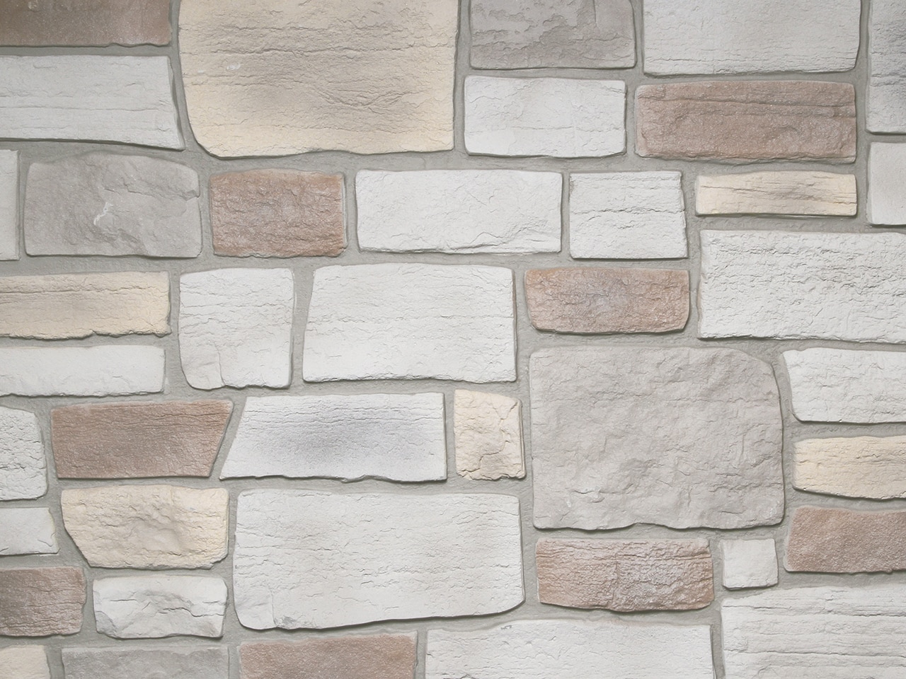 Lehigh Cobblestone stone wall