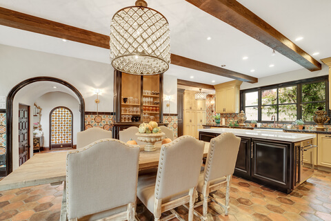 beams in living room