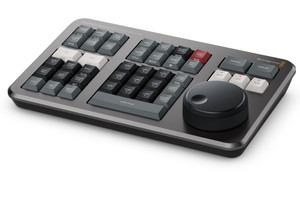 Blackmagic Design DaVinci Resolve Speed Editor with Studio Software