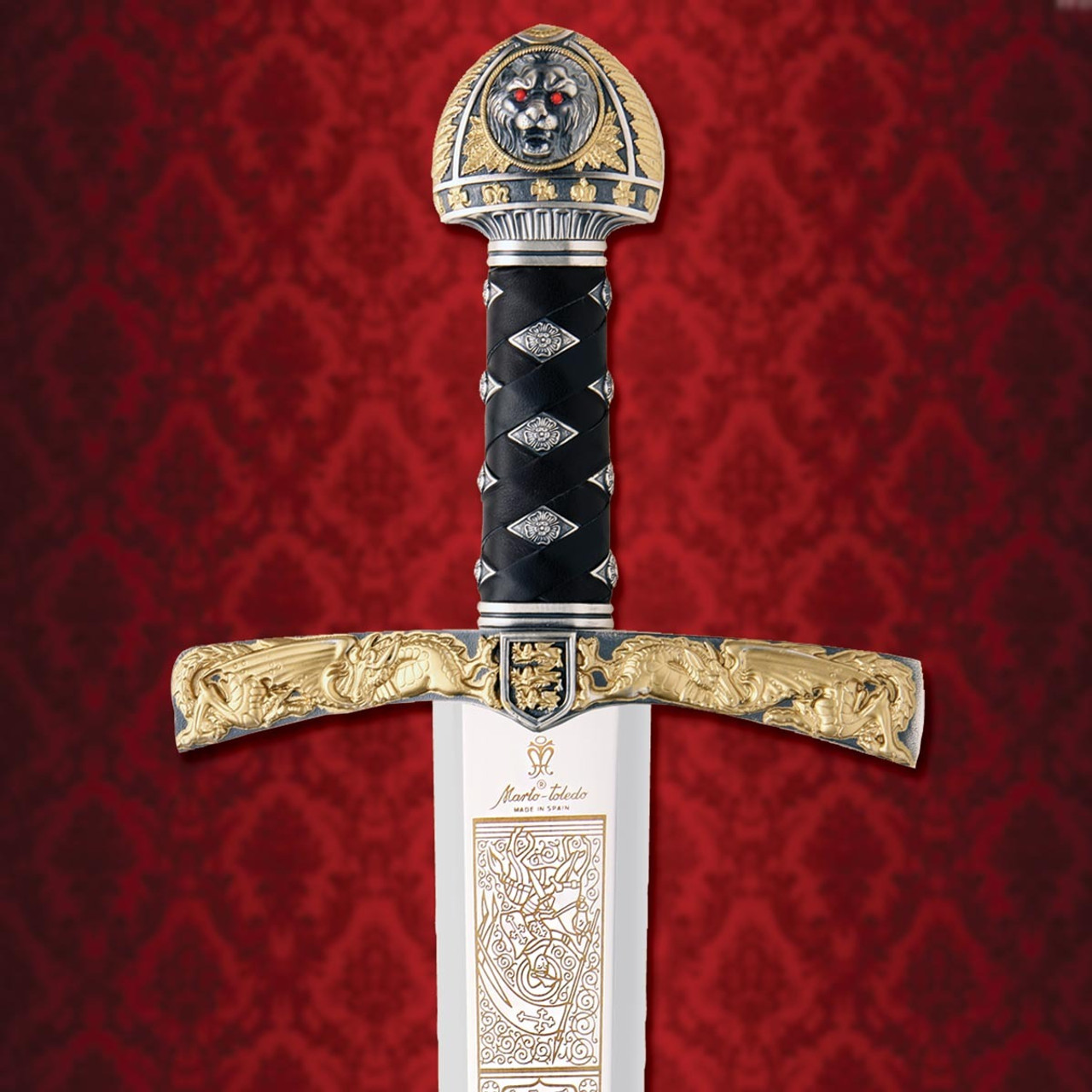Decorative Swords & Knives