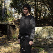 undershirt with padded studded sleeves for two-piece Gambeson sleeveless studded vest has suede collar, shoulders and cuffs