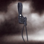 Adjustable leather belt holster for drinking horn