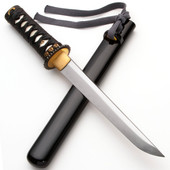Mitsudomoe Tanto knife with sharp blade, rayskin grip and Mitsudomoe marks on the collar, includes lacquered sheath