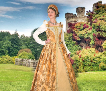 WOMEN'S CLOTHING & ACCESSORIES