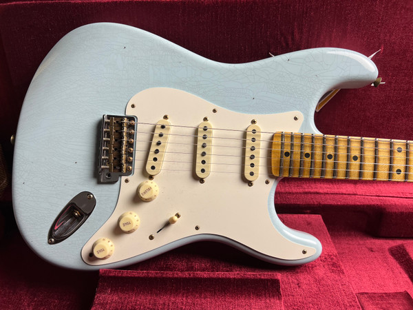 ★Custom HardRelic SonicBlue Stratocaster ☆Custom HardRelic SonicBlue Stratocaster - メルカリ