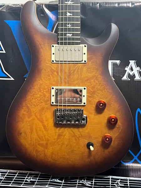 PRS SE DGT Exotic Laurel Burl Limited Edition 2025 - Tobacco Sunburst 7988