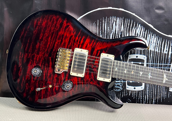 PRS Custom 24 Fire Red Smokeburst Quilt Special Ltd