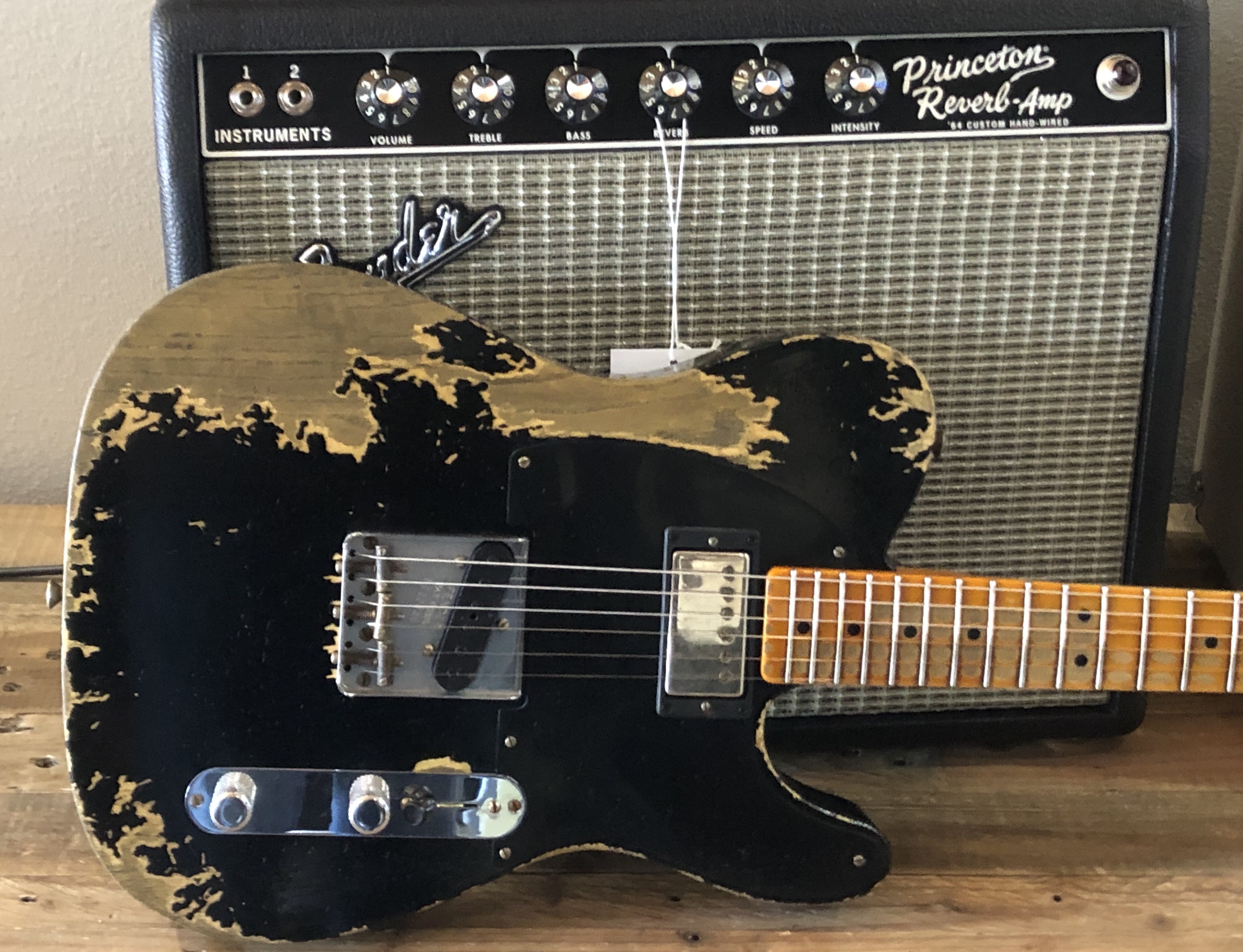 Fender Custom Shop Ltd '51 Reissue Telecaster Relic Super Heavy Relic Aged  Black - Guitar Maverick