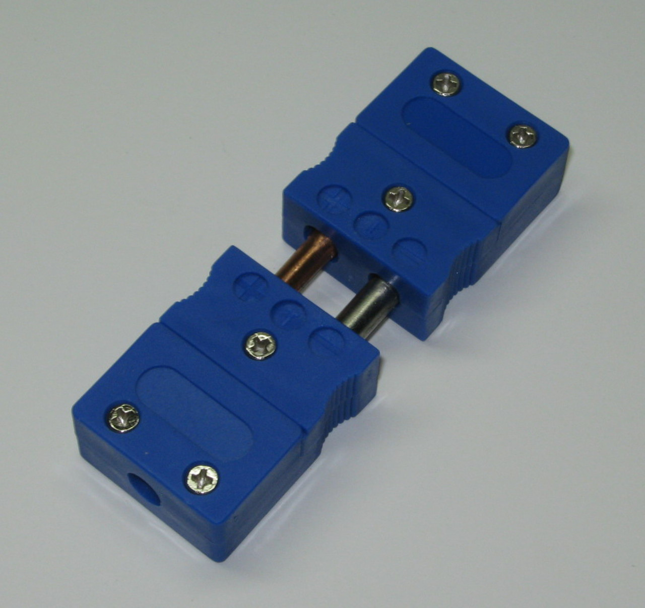 Set of 50 Ttype Connectors, female, with 89 inch PVC cable