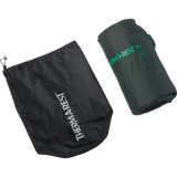 Esterilla inflable Thermarest Trail Scout y su bolsa de transporte