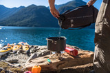 Bolsa de agua MSR Dromedary en uso