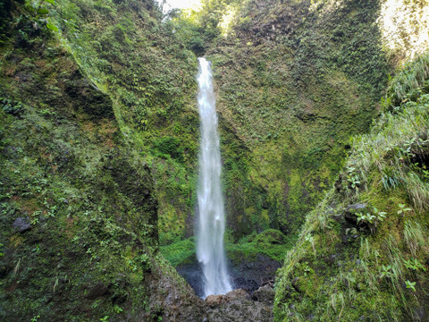 Anclajes para canyoning