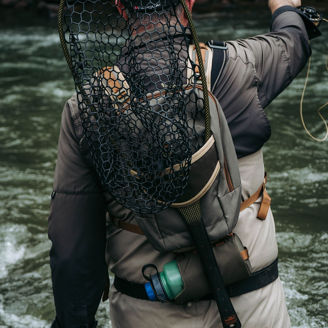 Umpqua Overlook ZS2 500 Chest Pack with Two 4 Point Harness Back Options