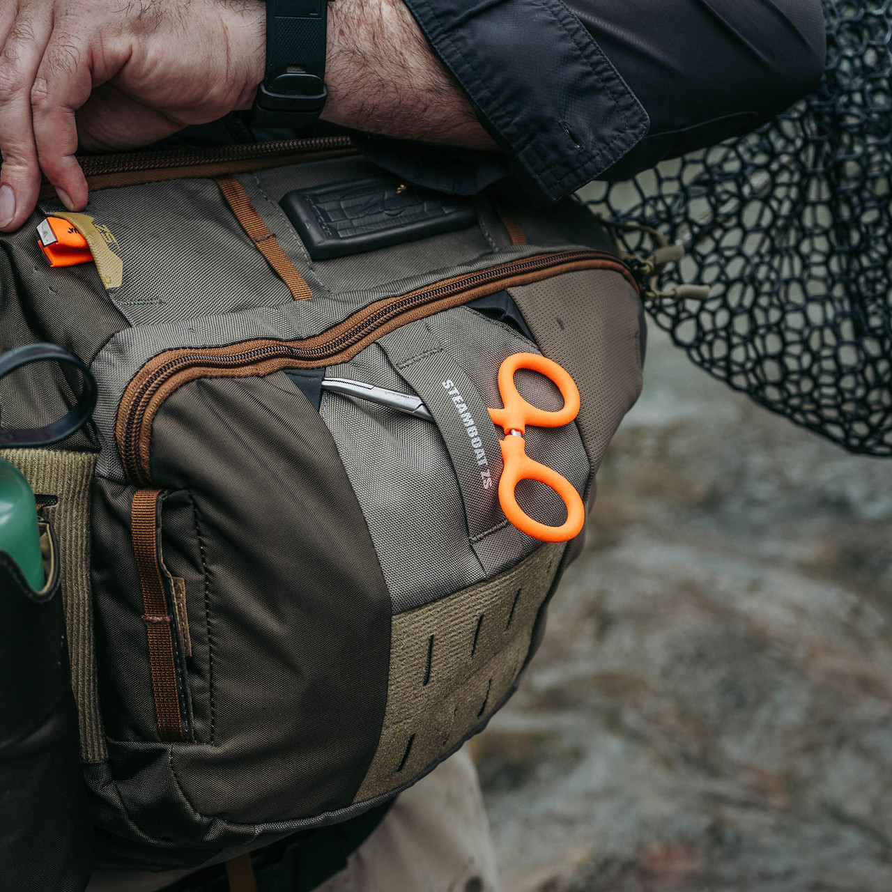 Umpqua Steamboat ZS2 1200 Sling Ambidextrous Fly Fishing Pack