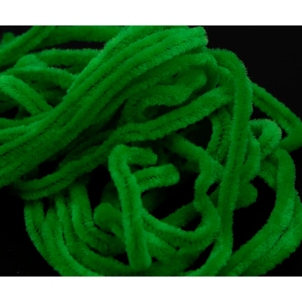 Semperfli Worm Chenille Sparkle Fl. Green