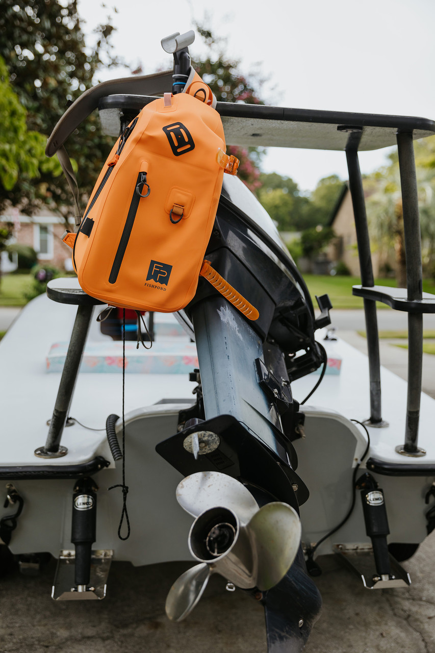 Fishpond Thunderhead Submersible Sling - view 3