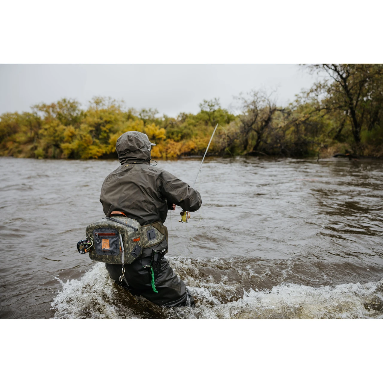 Fishpond Thunderhead Submersible Lumbar ECO ECO Shadowcast Camo