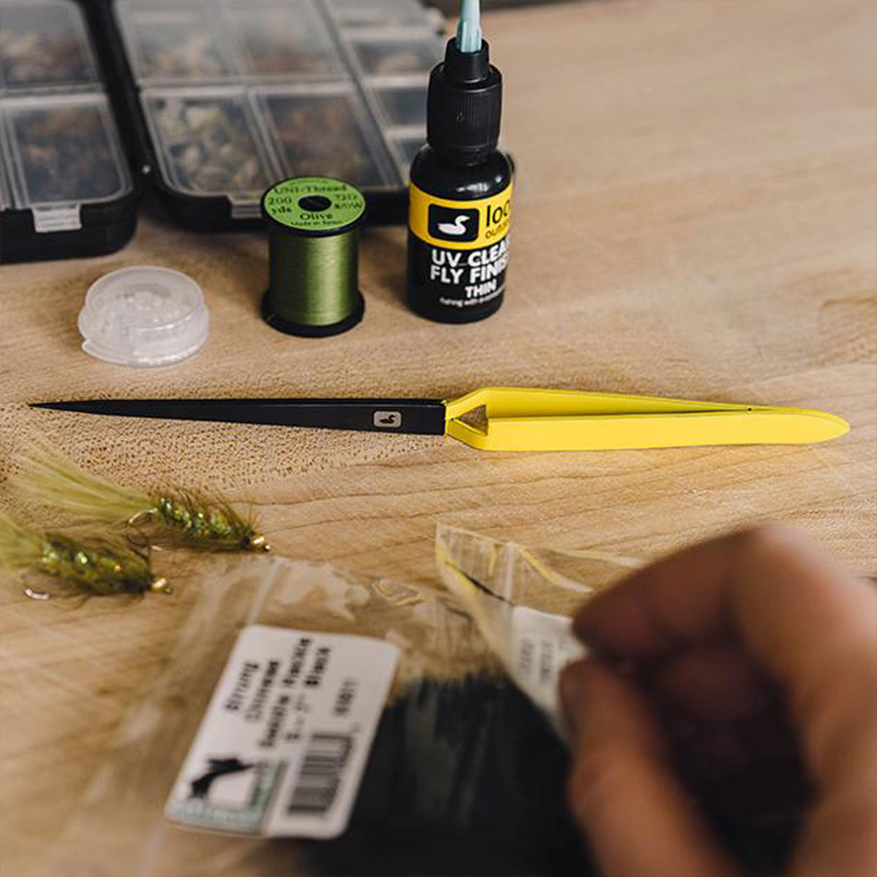 Loon D-Loop Tweezer Loon D-Loop Tweezer