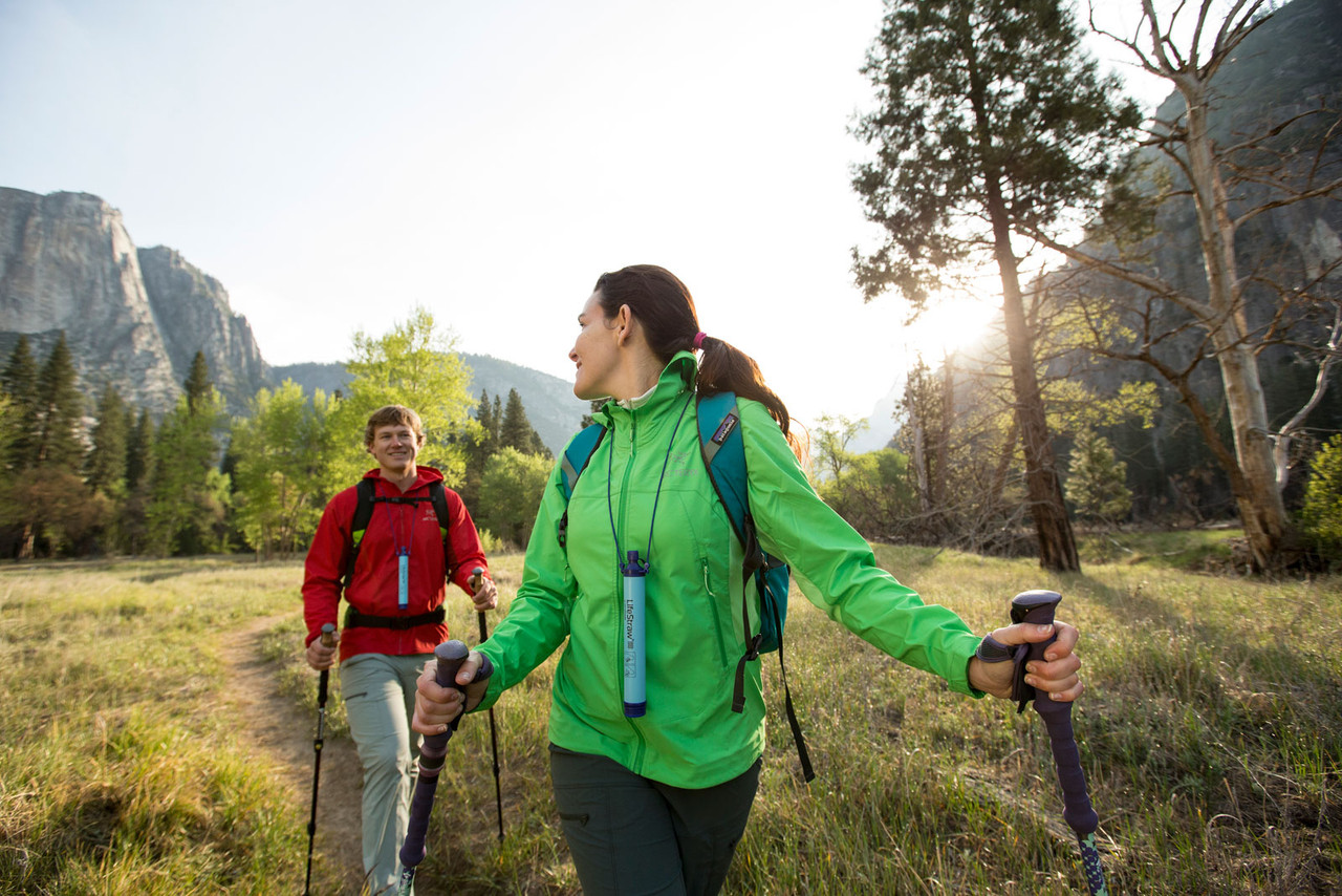 LifeStraw Original Personal Water Filter and Chemical BPA Free