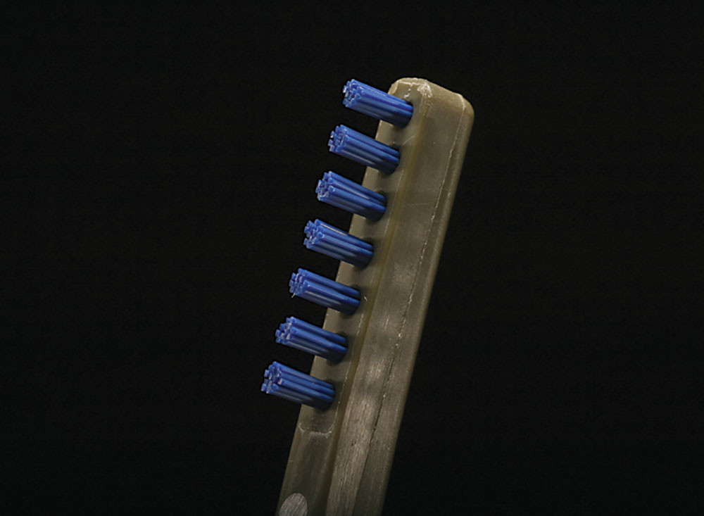 Hareline Ultimate Dubbin Brush Fly Tying Tool - view 2