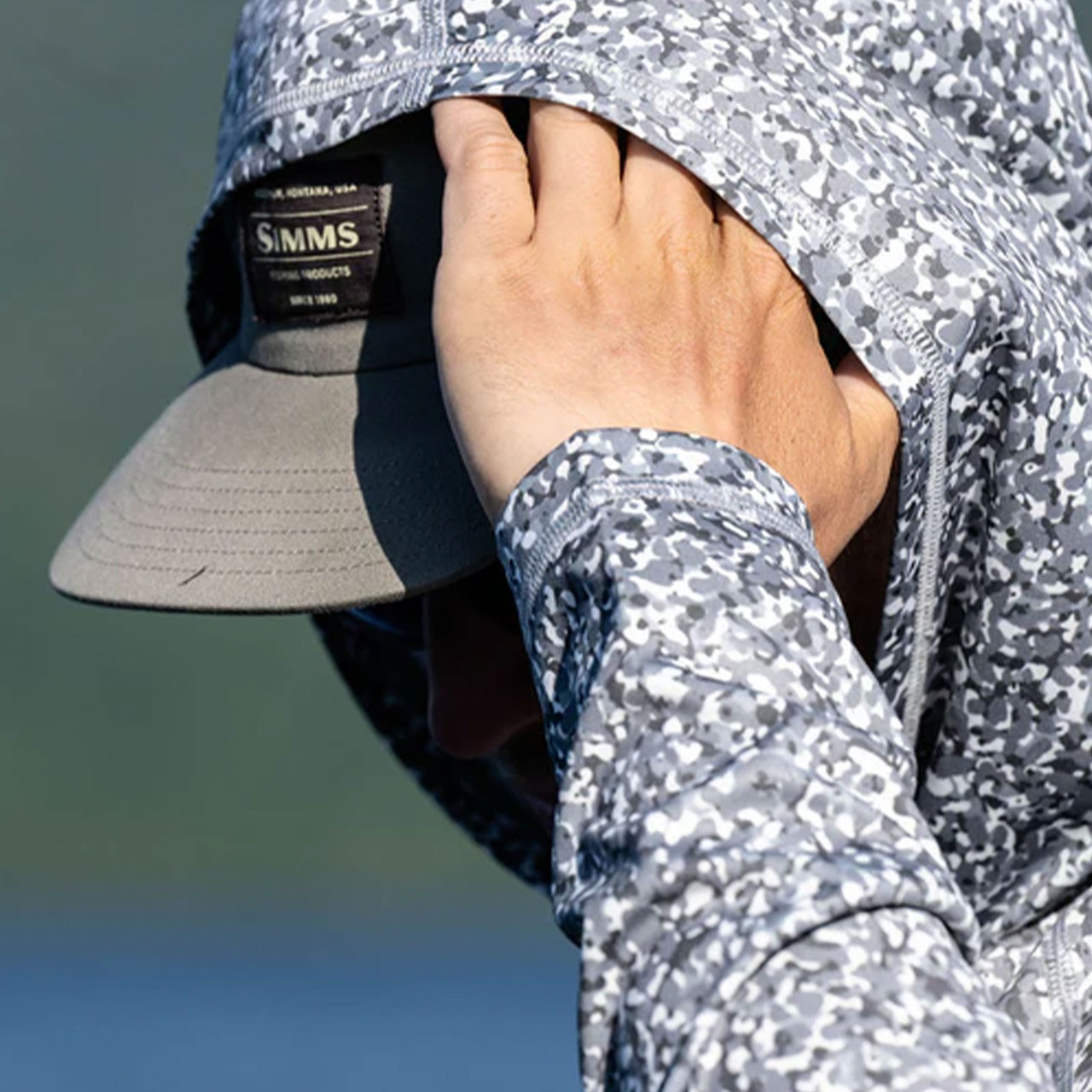 Simms Men's Simms Challenger Solar Hoody Simms Men's Simms Challenger Solar Hoody