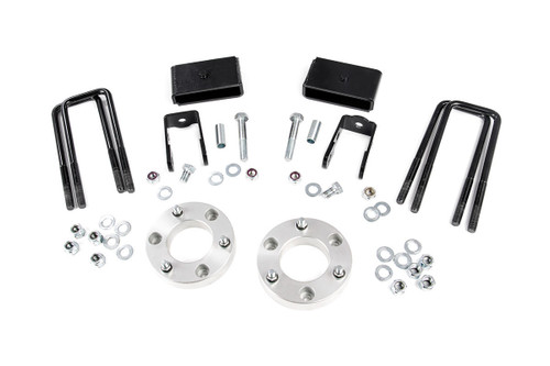 2016-2020 Nissan Titan 2" Lift Kit - Rough Country 868